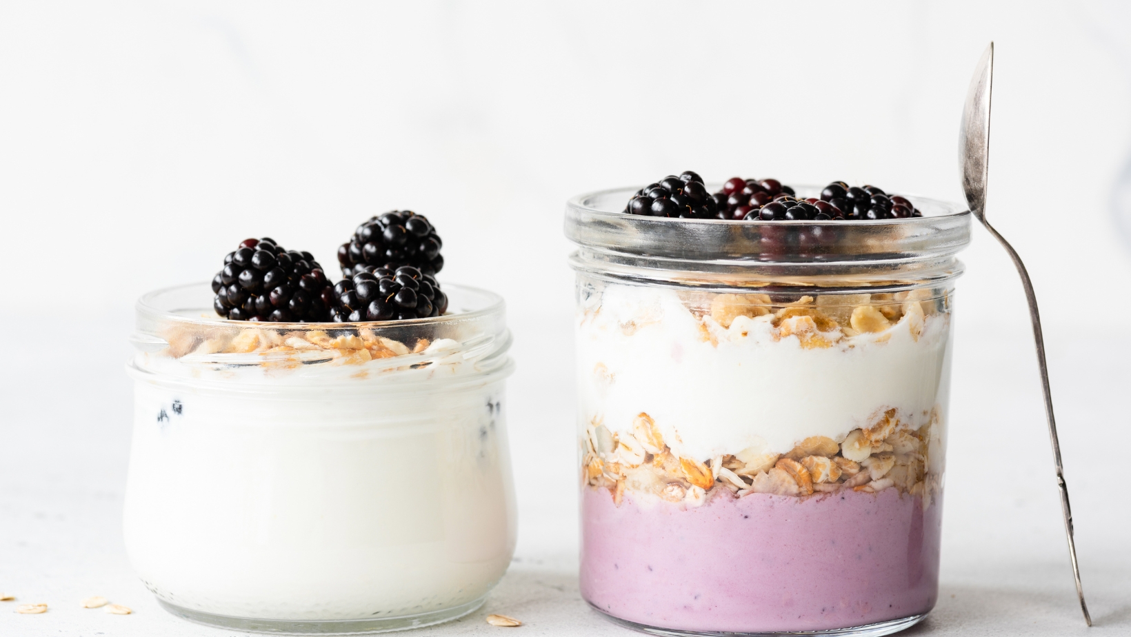 Greek Yogurt Parfait with Pistachios and Raisins